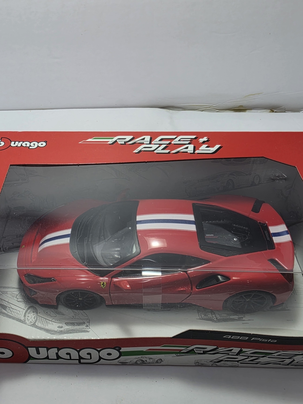 Bburago - 18-26001 - Race + Play - Ferrari 488 Pista - Scale 1:24 - Red